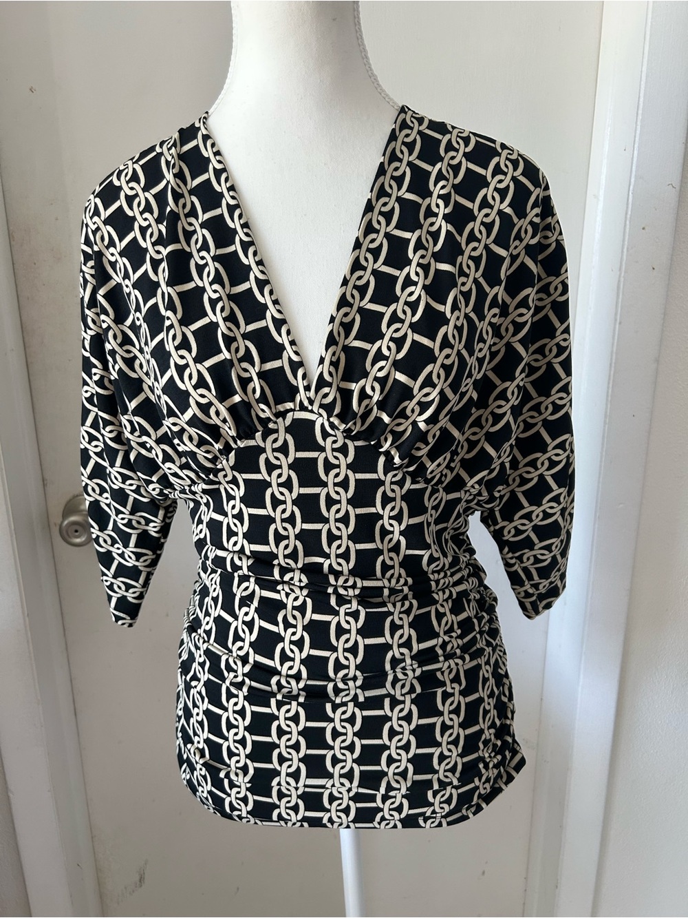Rampage Chain-Print V-Neck Top